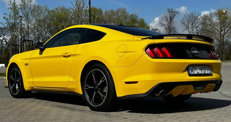 Ford Mustang cena 130000 przebieg: 162100, rok produkcji 2016 z Płock małe 326